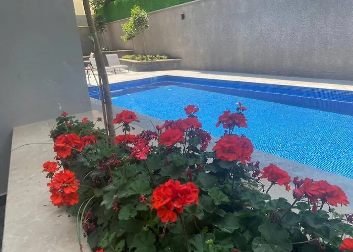 Retro 15 3+1 شقة ألانيا